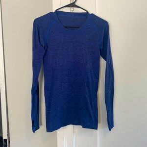 Lululemon long sleeved shirt